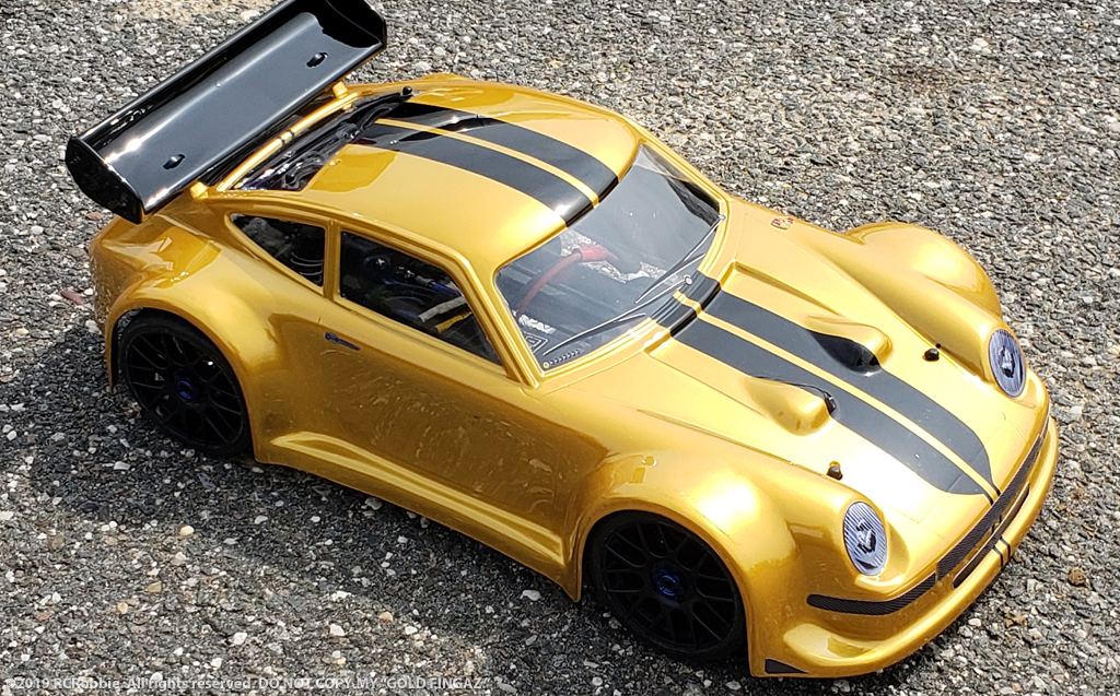 Porsche 911 Gold Fingaz