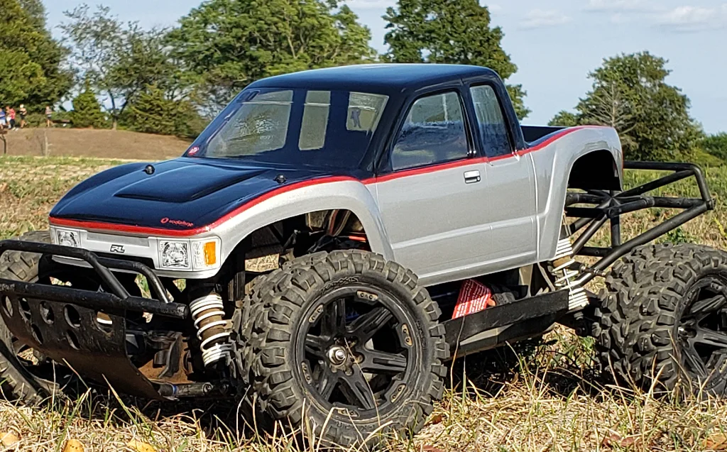URCG Edition - Traxxas Slash 4x4, ProLine body - Black and Silver Crawler Body, Traxxas Dirt Tires - named Cobra Sly
