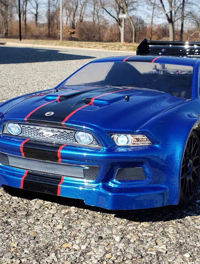 URCG Edition - Traxxas Slash 4x4, Delta Plastik USA body - Royal Blue Ford Mustang, Sweep Racing Tires - named Mustang Sally (top view)