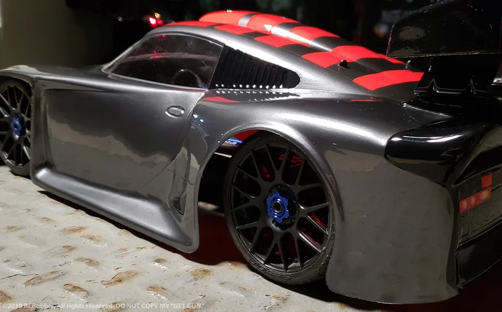 URCG Edition - Traxxas Slash 4x4, Delta Plastik USA body - Gunmetal Porsche GT1, Sweep Racing Tires - named GT1 GUN (side view)